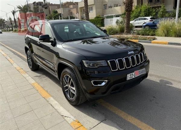 جيب جراند شيروكي 2018 للبيع في العراق -  بغداد